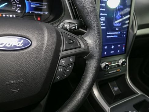 Used 2023 Ford Edge SE w/ Black Appearance Package AWD/4WD image 27