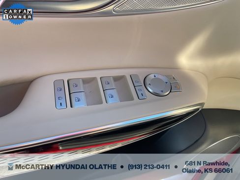 Used 2025 Genesis GV70 2.5T image 35