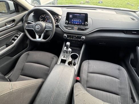 Used 2021 Nissan Altima 2.5 SV FWD image 19