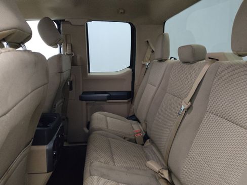 Used 2017 Ford F150 XLT AWD/4WD image 18