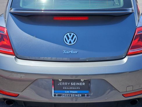 Used 2014 Volkswagen Beetle R-Line FWD image 13