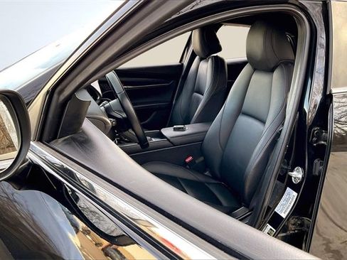 Used 2023 MAZDA MAZDA3 s image 25