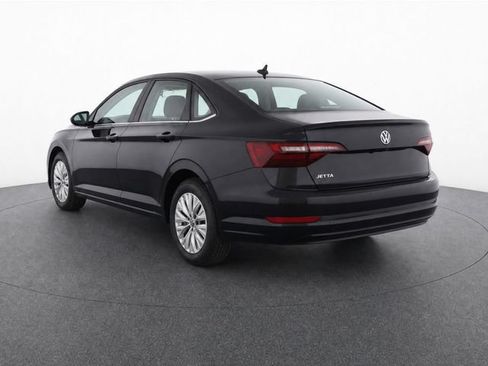 Used 2019 Volkswagen Jetta S w/ Driver Assistance Package FWD image 5