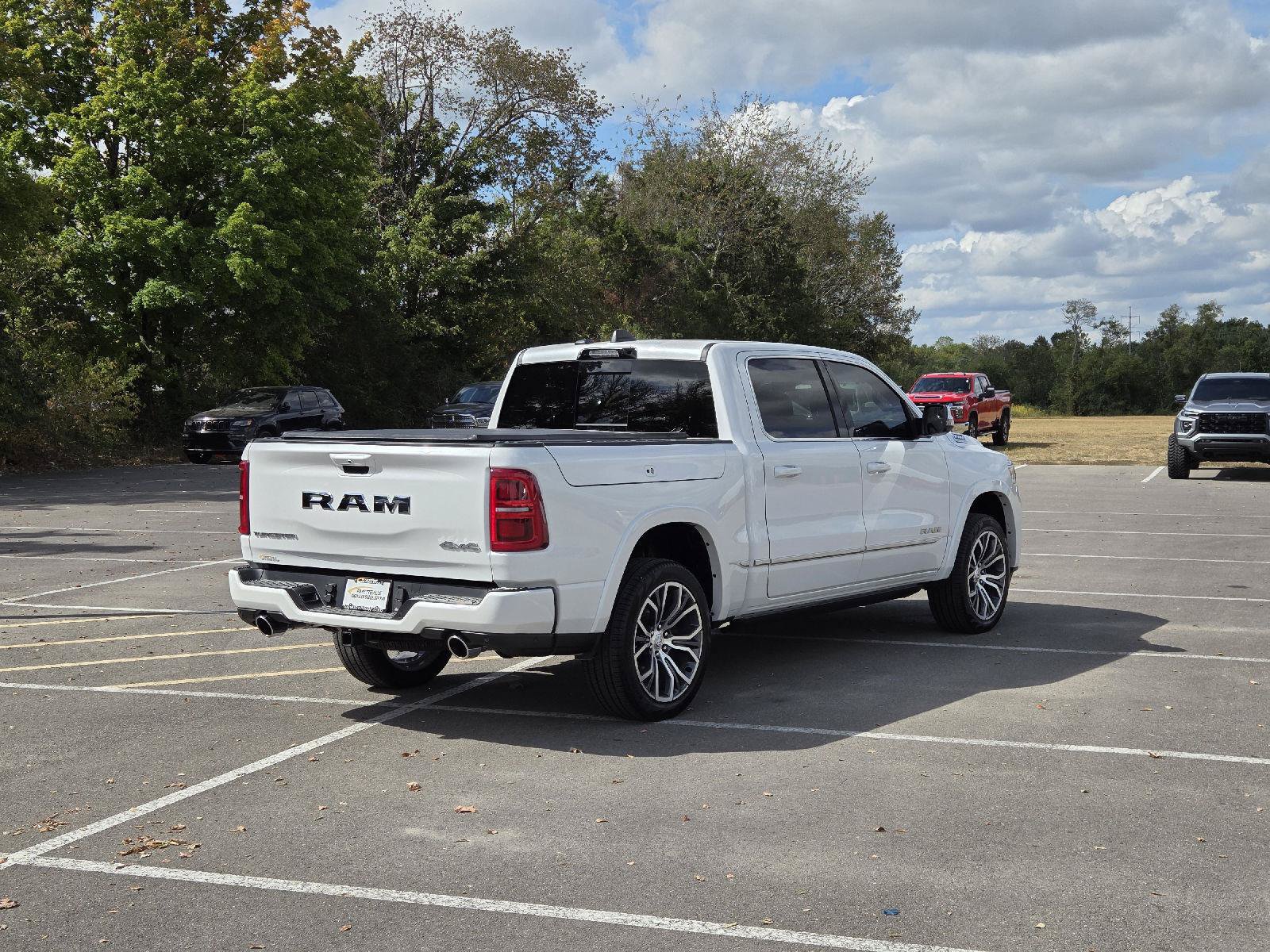 Used 2027 RAM 1500 Tungsten AWD/4WD image 3