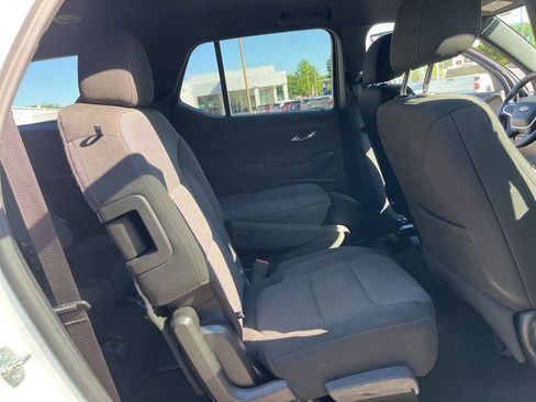 Used 2023 Chevrolet Traverse LT FWD image 26