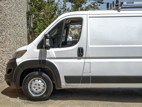 Used 2023 RAM ProMaster 2500 FWD image 16