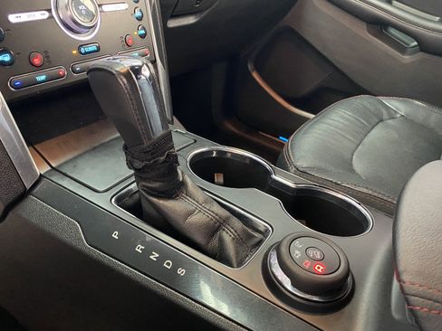 Used 2018 Ford Explorer Sport image 27