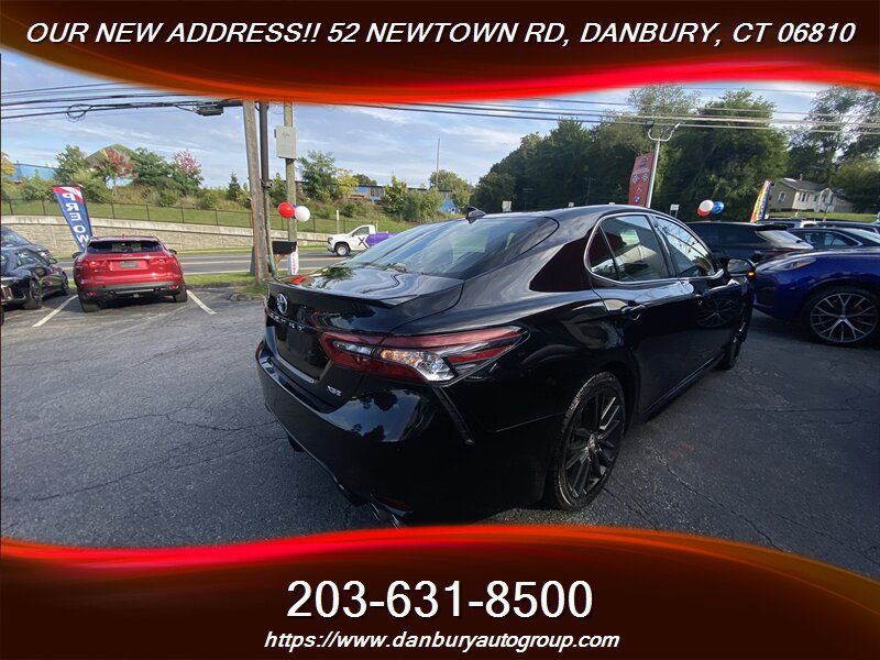 Used 2023 Toyota Camry XSE FWD image 8