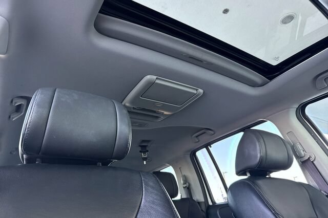 Used 2014 Honda Pilot Touring image 19