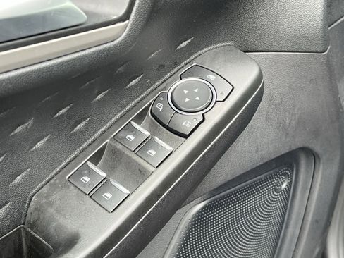 Used 2020 Ford Escape SEL AWD/4WD image 16