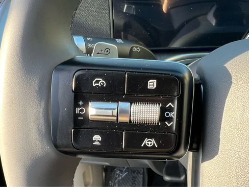 New 2026 Hyundai Ioniq 9 SEL image 33