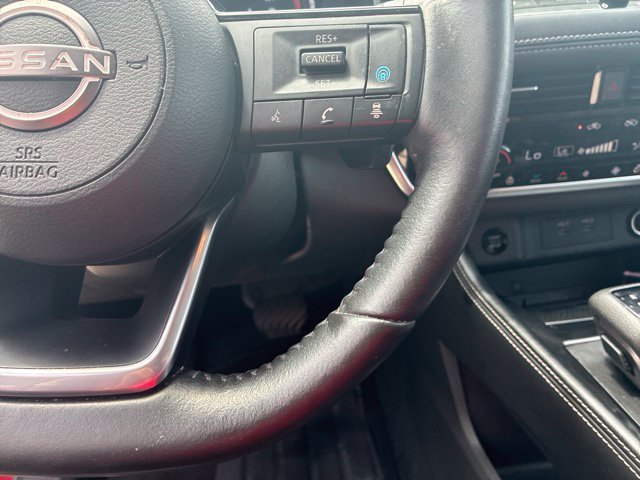 Used 2024 Nissan Rogue Platinum w/ Platinum Premium Package FWD image 24