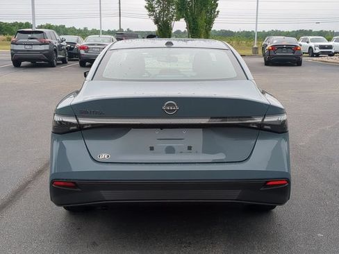 New 2026 Nissan Sentra SV w/ SV Convenience Package FWD image 4