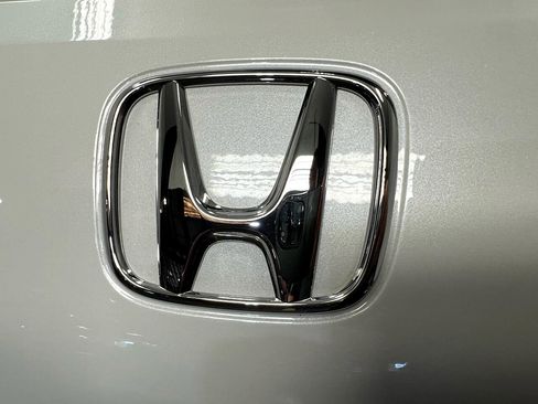 Used 2025 Honda HR-V EX-L image 31