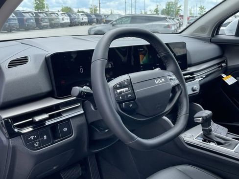 New 2026 Kia Sportage EX w/ EX Panorama Roof Package image 9