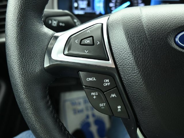 Used 2024 Ford Edge SEL AWD/4WD image 15