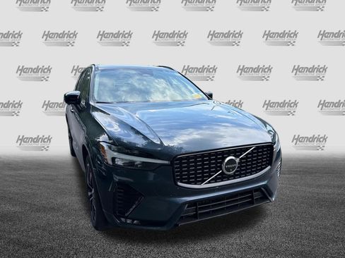 Certified 2024 Volvo XC60 B5 Plus AWD/4WD image 41