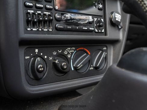 Used 1999 Plymouth Prowler RWD image 46