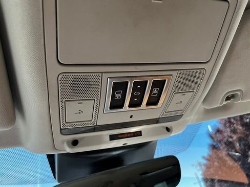 Used 2017 Land Rover Discovery HSE Luxury AWD/4WD image 54