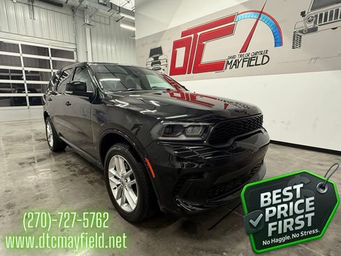 Used 2024 Dodge Durango GT image 1