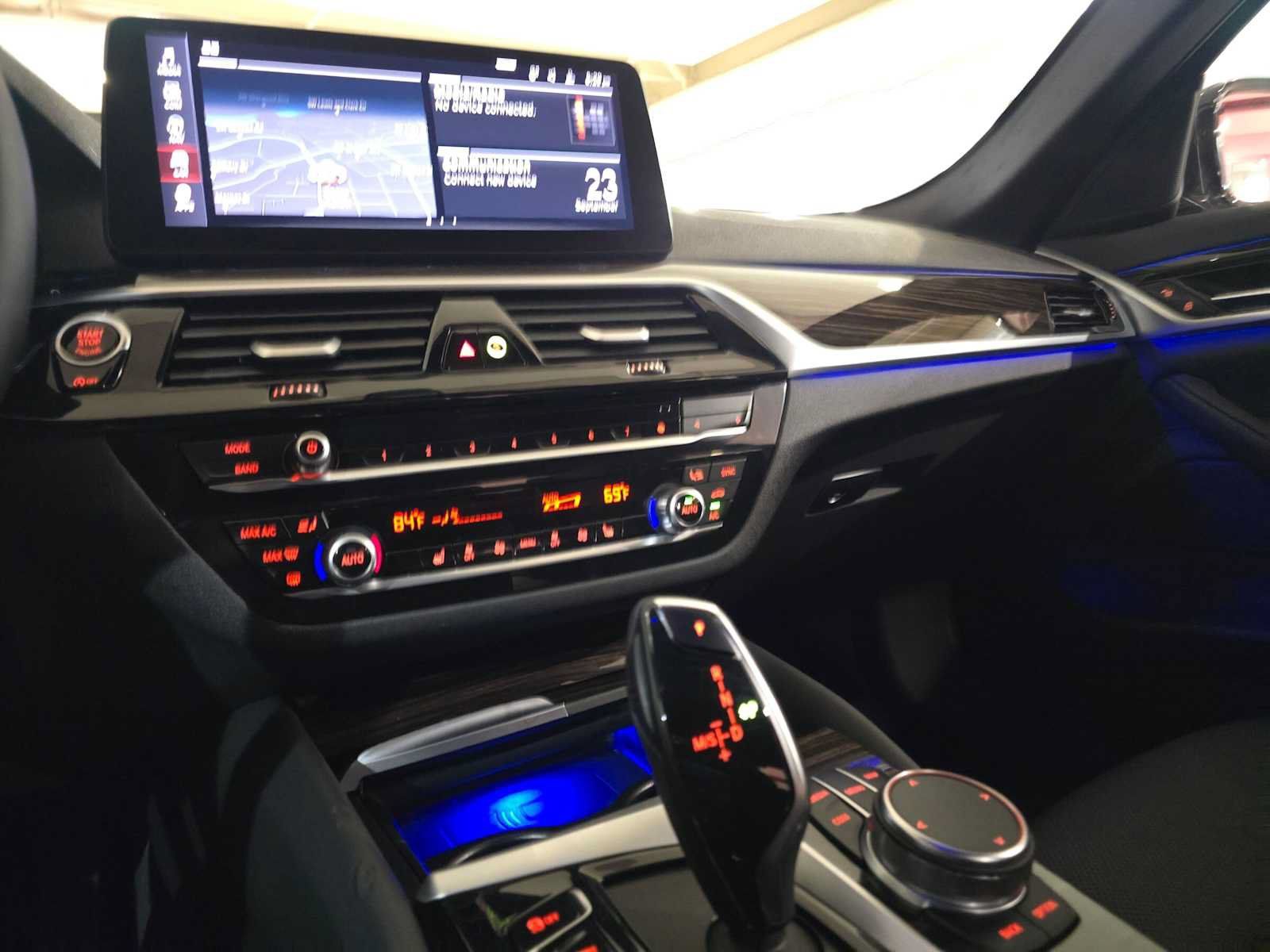 Used 2023 BMW 530i xDrive AWD/4WD image 34