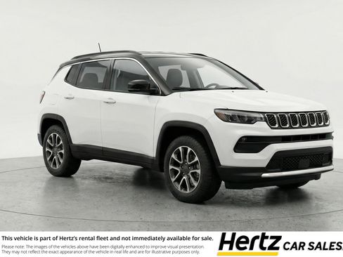 Used 2025 Jeep Compass Trailhawk AWD/4WD image 1