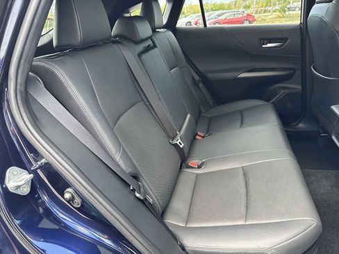 Used 2024 Toyota Venza Limited image 19