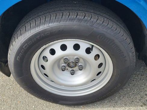 New 2026 Ford Maverick XL image 5