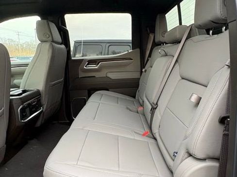 New 2026 GMC Sierra 1500 SLT w/ SLT Premium Plus Package image 16