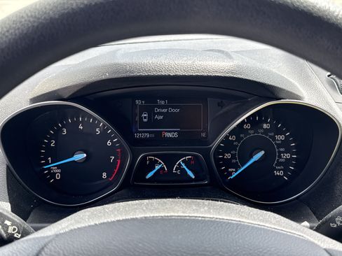 Used 2018 Ford Escape S FWD image 8