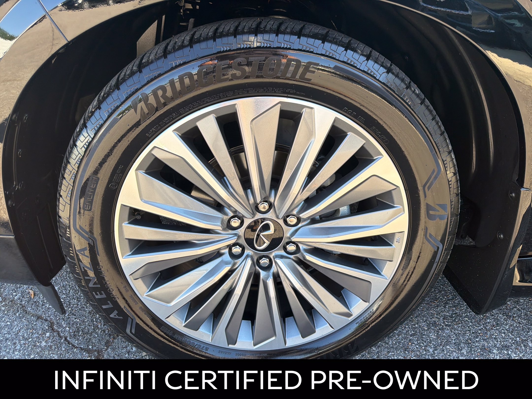 Certified 2026 INFINITI QX80 Luxe RWD image 16