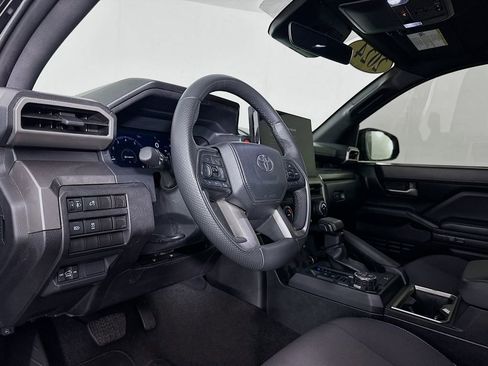 Used 2024 Toyota Tacoma TRD Off-Road image 12