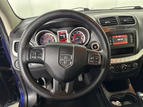 Used 2017 Dodge Journey SE image 13