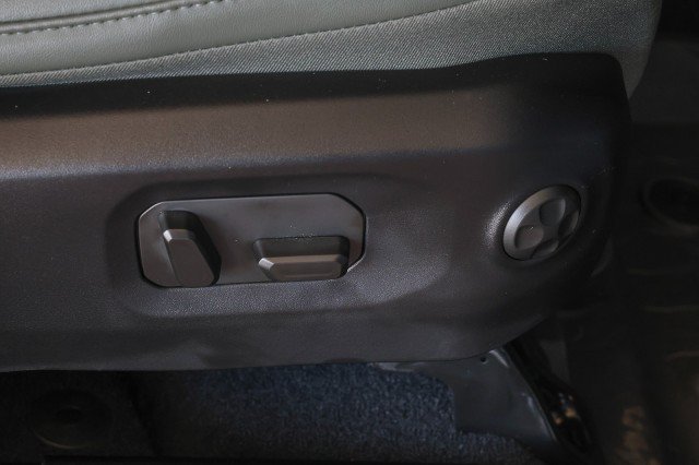 Used 2024 Jeep Gladiator Mojave w/ Steel Bumper Group AWD/4WD image 33