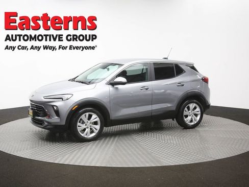Used 2024 Buick Encore GX Preferred FWD image 24