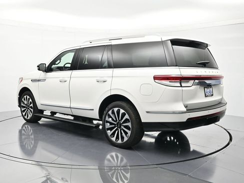 Used 2024 Lincoln Navigator Reserve AWD/4WD image 7