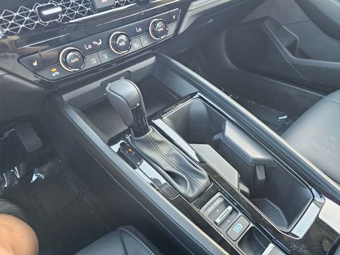 Used 2024 Honda Accord EX-L image 30