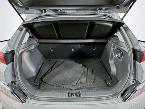 Used 2023 Hyundai Kona SE w/ Cargo Package image 28