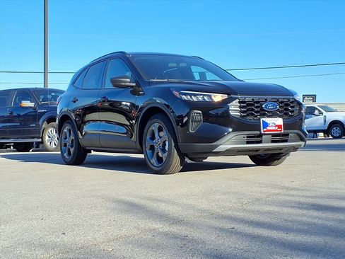 New 2026 Ford Escape ST-Line image 2