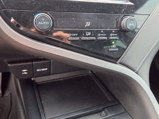 Used 2019 Toyota Camry SE FWD image 20