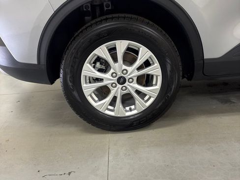 Used 2024 Ford Escape Active AWD/4WD image 30