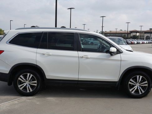 Used 2016 Honda Pilot EX-L image 4