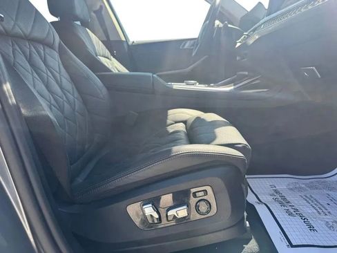 Used 2024 BMW X7 xDrive40i AWD/4WD image 14
