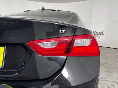 Used 2024 Chevrolet Malibu LT image 34