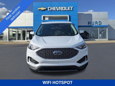 Used 2024 Ford Edge SEL image 10