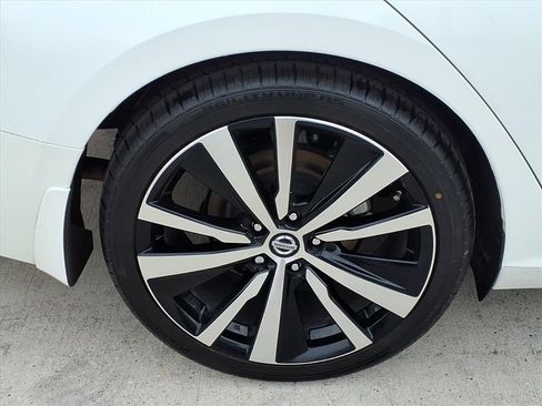 Used 2022 Nissan Altima 2.5 SR image 13