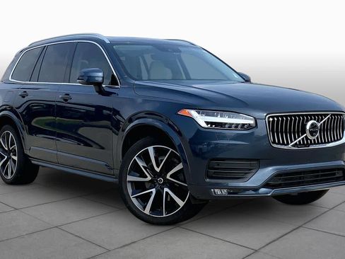 Used 2022 Volvo XC90 T6 Momentum w/ Advanced Package AWD/4WD image 3