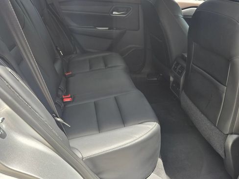 Used 2022 Nissan Rogue SL w/ SL Premium Package FWD image 16