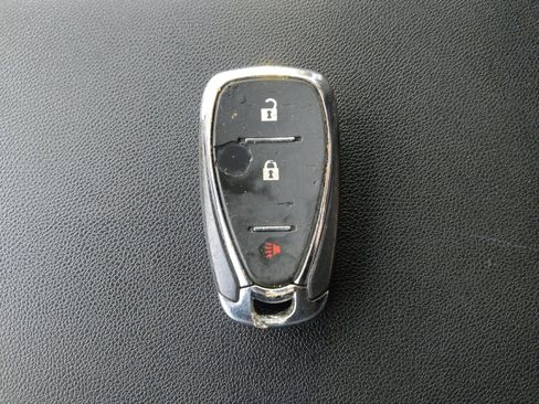 Used 2019 Chevrolet Equinox LT image 32