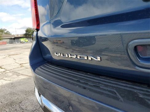 New 2026 GMC Yukon XL Elevation image 8